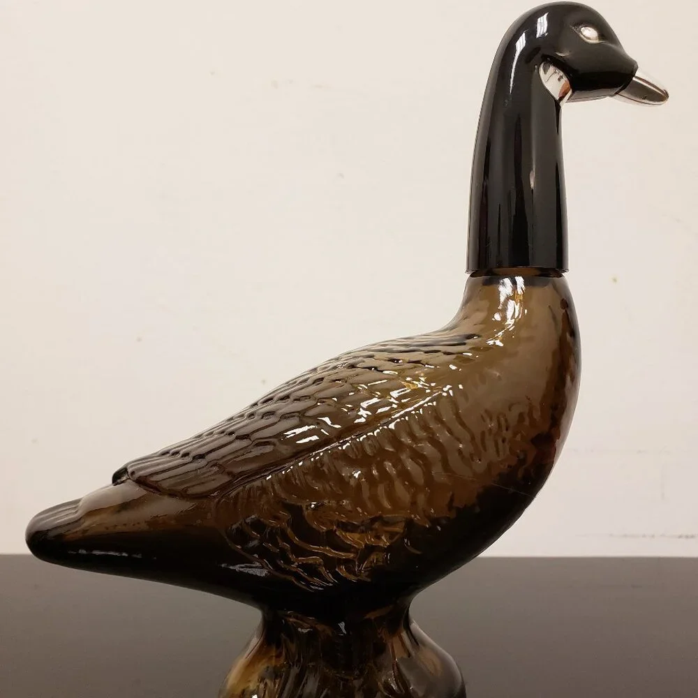Avon vintage canadian